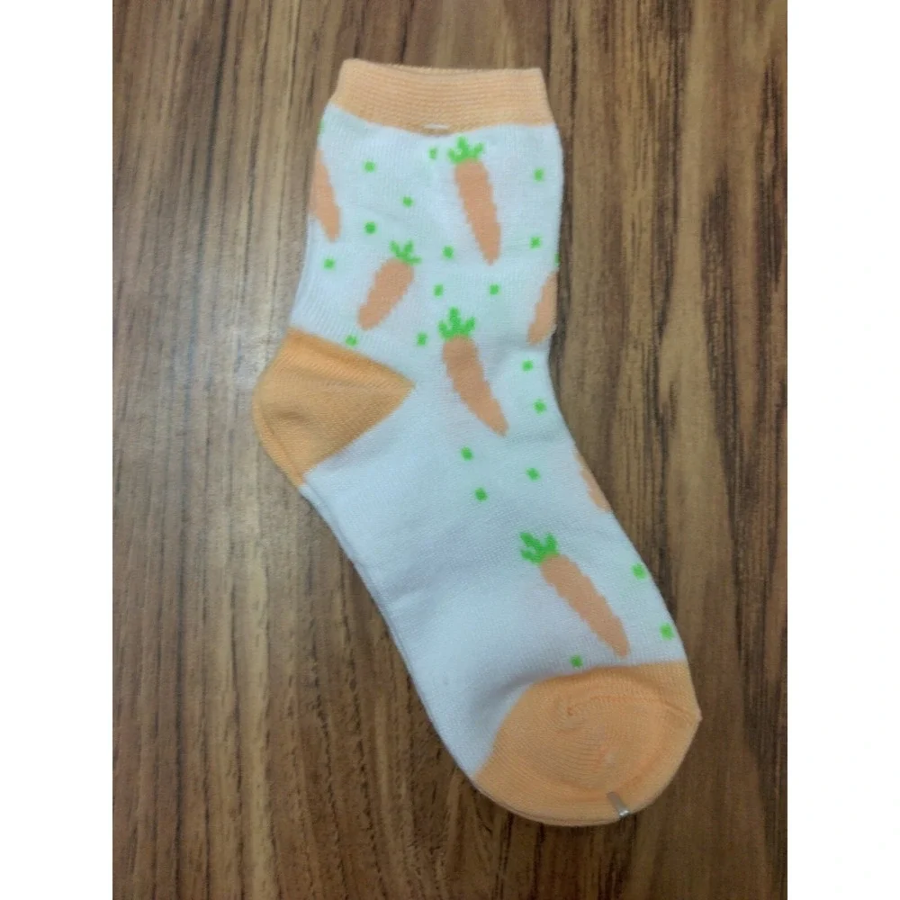 Kid's Socks Easter Socks 3 Pair Size 7-8.5 NEW bunny Easter egg carrots